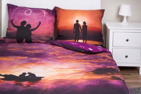 Pościel bawełniana 160x200 Zakochana para na łodzi na tle zachodzącego słońca Amore 004 Walentynki 7026 Faro Pościel bawełniana 160x200 Zakochana para na łodzi na tle zachodzącego słońca Amore 004 Walentynki 7026 Faro