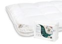 Kołdra antyalergiczna 155x200 Cotton 4 pory roku 1120g + 400g biała AMZ Kołdra antyalergiczna 155x200 Cotton 4 pory roku 1120g + 400g biała AMZ