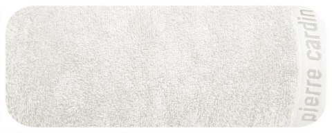 Ręcznik Evi 30x50 kremowy 430g/m2 Pierre Cardin Ręcznik Evi 30x50 kremowy 430g/m2 Pierre Cardin
