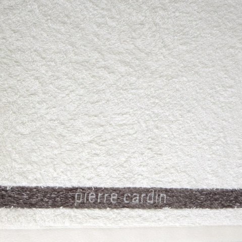 Ręcznik Tom 50x90 kremowy 480g/m2 Pierre Cardin Ręcznik Tom 50x90 kremowy 480g/m2 Pierre Cardin