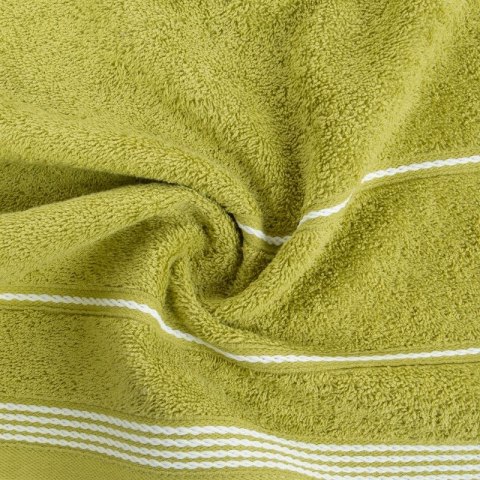Ręcznik Mira 70x140 zielony 17 frotte 500 g/m2 Eurofirany Ręcznik Mira 70x140 zielony 17 frotte 500 g/m2 Eurofirany