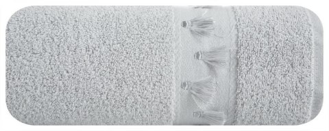 Ręcznik Anabel 70x140 srebrny 02 pompony frędzle 450g/m2 Eurofirany Ręcznik Anabel 70x140 srebrny 02 pompony frędzle 450g/m2 Eurofirany