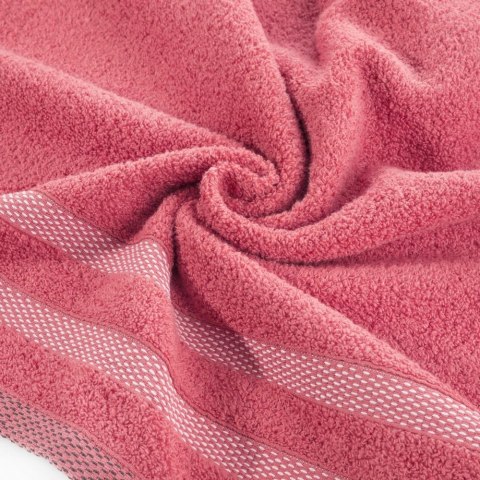 Ręcznik Riki 70x140 koralowy 09 400g/m2 Eurofirany Ręcznik Riki 70x140 koralowy 09 400g/m2 Eurofirany