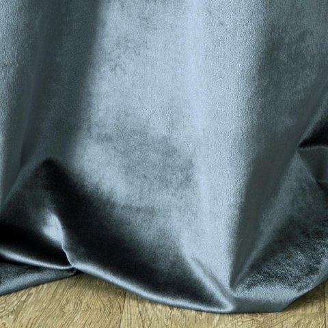 Zasłona gotowa na przelotkach 140x250 Evelyne stalowa welurowa z marszczeniem Eurofirany Zasłona gotowa na przelotkach 140x250 Evelyne stalowa welurowa z marszczeniem Eurofirany