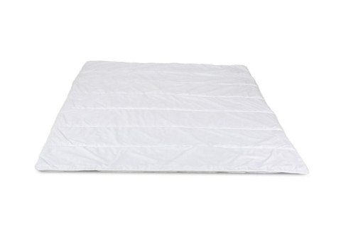 Kołdra antyalergiczna 140x200 Estrella zgrzewana letnia super cienka biała 420g 100% mikrofibra AMW Kołdra antyalergiczna 140x200 Estrella zgrzewana letnia super cienka biała 420g 100% mikrofibra AMW