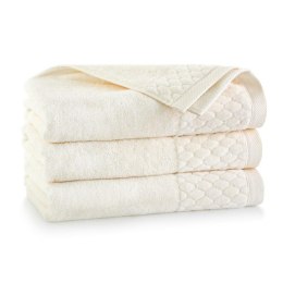 Ręcznik Carlo AG 30x50 kremowy 8549/5723 500g/m2