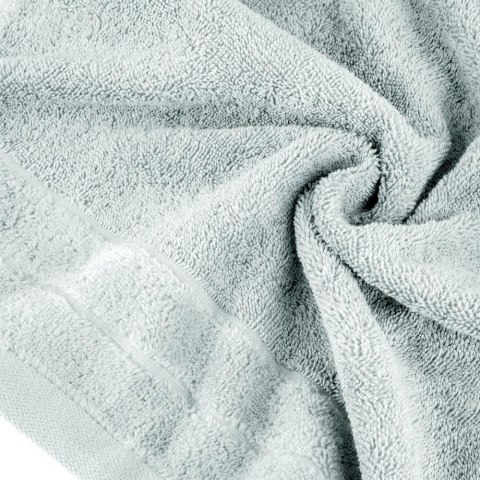 Ręcznik Damla 50x90 srebrny 500g/m2 Eurofirany Ręcznik Damla 50x90 srebrny 500g/m2 Eurofirany