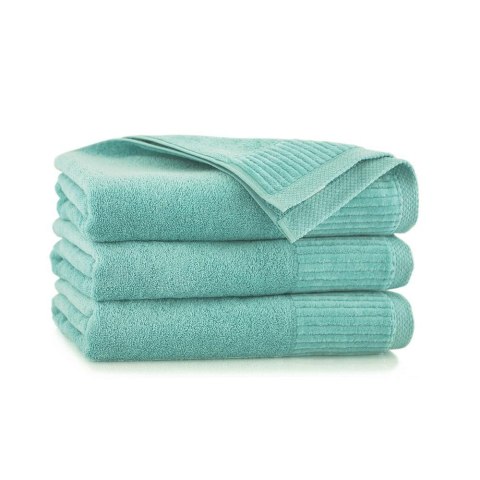 Ręcznik Lisbona 30x50 miętowy jezioro 8527/5636 450g/m2 Ręcznik Lisbona 30x50 miętowy jezioro 8527/5636 450g/m2