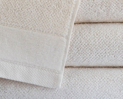 Ręcznik Vito 30x50 kremowy frotte bawełniany 550g/m2 Ręcznik Vito 30x50 kremowy frotte bawełniany 550g/m2