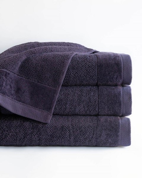 Ręcznik Vito 30x50 śliwkowy frotte bawełniany 550g/m2 Ręcznik Vito 30x50 śliwkowy frotte bawełniany 550g/m2