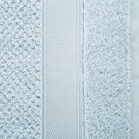 Ręcznik Milan 50x90 srebrny frotte 500g/m2 bawełniany z bordiurą przetykaną błyszczącą nicią Eurofirany Ręcznik Milan 50x90 srebrny frotte 500g/m2 bawełniany z bordiurą przetykaną błyszczącą nicią Eurofirany