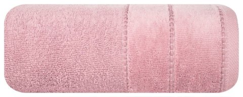 Ręcznik Mari 70x140 liliowy ciemny z welurową bordiurą 500g/m2 Eurofirany Ręcznik Mari 70x140 liliowy ciemny z welurową bordiurą 500g/m2 Eurofirany