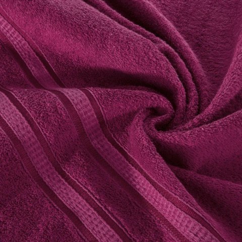 Ręcznik Mila 70x140 amarantowy bambusowy frotta 500g/m2 Eurofirany Ręcznik Mila 70x140 amarantowy bambusowy frotta 500g/m2 Eurofirany