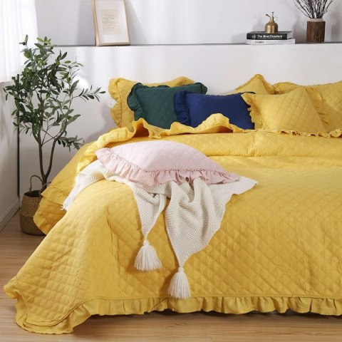 Narzuta z falbanką 160x220 Ruffy musztardowa Ruffy falbanka romby glamour dekoracyjna Narzuta z falbanką 160x220 Ruffy musztardowa Ruffy falbanka romby glamour dekoracyjna