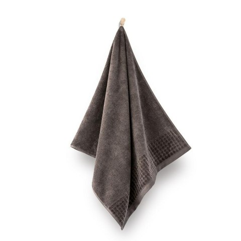 Ręcznik Paulo 3 AG 30x50 beżowy ciemny taupe 8587/587 500g/m2 Ręcznik Paulo 3 AG 30x50 beżowy ciemny taupe 8587/587 500g/m2