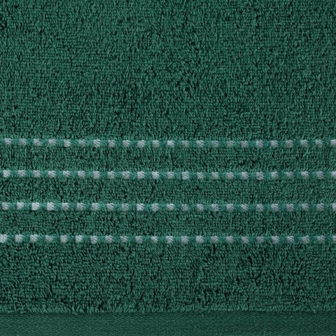 Ręcznik 50x90 Fiore zielony ciemny 500g/m2 frotte ozdobiony bordiurą w postaci cienkich paseczków Eurofirany Ręcznik 50x90 Fiore zielony ciemny 500g/m2 frotte ozdobiony bordiurą w postaci cienkich paseczków Eurofirany