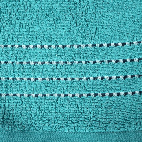 Ręcznik 70x140 Fiore turkusowy jasny 500g/m2 frotte ozdobiony bordiurą w postaci cienkich paseczków Eurofirany Ręcznik 70x140 Fiore turkusowy jasny 500g/m2 frotte ozdobiony bordiurą w postaci cienkich paseczków Eurofirany