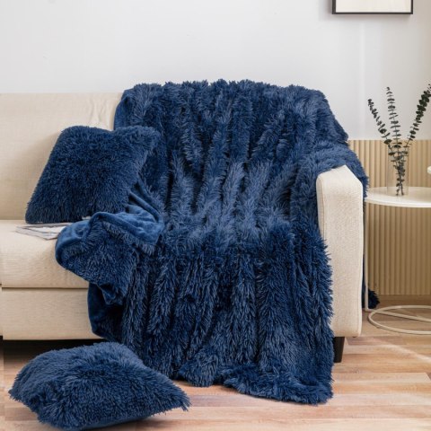 Koc narzuta 70x150 Yeti włochacz granatowy futrzak fotelówka Koc narzuta 70x150 Yeti włochacz granatowy futrzak fotelówka