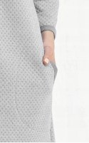 Szlafrok damski 214 XXL szary podomka na suwak z kieszeniami z wytłaczanym wzorem bawełniany rękaw 7/8 Szlafrok damski 214 XXL szary podomka na suwak z kieszeniami z wytłaczanym wzorem bawełniany rękaw 7/8
