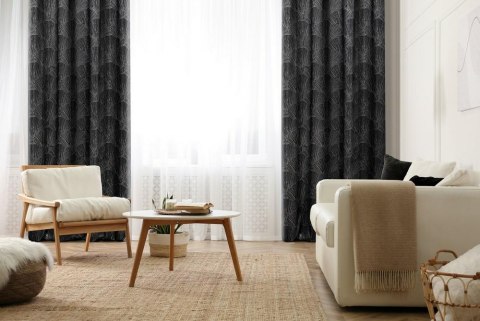 Zasłona 140x250 Goja czarna welurowa liście miłorzębu na przelotkach Pierre Cardin z błyszczącym nadrukiem Eurofirany Zasłona 140x250 Goja czarna welurowa liście miłorzębu na przelotkach Pierre Cardin z błyszczącym nadrukiem Eurofirany
