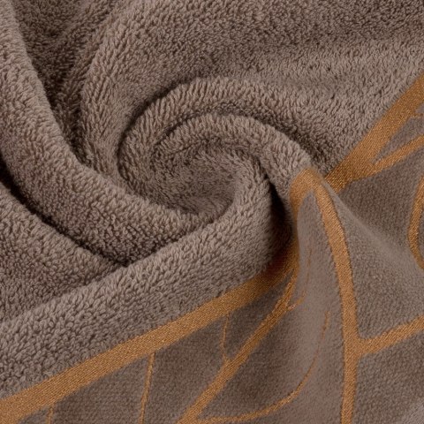 Ręcznik 50x90 Alisma 2 brązowy jasny liście 500g/m2 frotte Limited Collection Eurofirany Ręcznik 50x90 Alisma 2 brązowy jasny liście 500g/m2 frotte Limited Collection Eurofirany