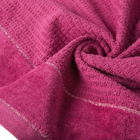 Ręcznik Glory 2 30x50 amarantowy z welurową bordiurą i srebrną nicią 500g/m2 frotte Eurofirany Ręcznik Glory 2 30x50 amarantowy z welurową bordiurą i srebrną nicią 500g/m2 frotte Eurofirany