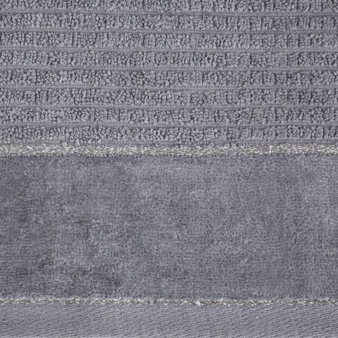 Ręcznik Glory 2 50x90 grafitowy z welurową bordiurą i srebrną nicią 500g/m2 frotte Eurofirany Ręcznik Glory 2 50x90 grafitowy z welurową bordiurą i srebrną nicią 500g/m2 frotte Eurofirany