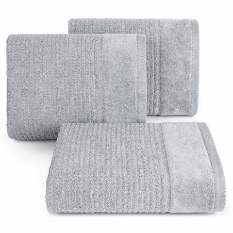 Ręcznik Glory 2 50x90 stalowy z welurową bordiurą i srebrną nicią 500g/m2 frotte Eurofirany Ręcznik Glory 2 50x90 stalowy z welurową bordiurą i srebrną nicią 500g/m2 frotte Eurofirany