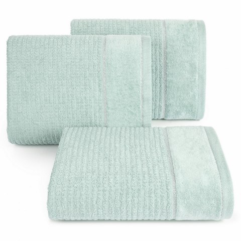 Ręcznik Glory 2 70x140 miętowy z welurową bordiurą i srebrną nicią 500g/m2 frotte Eurofirany Ręcznik Glory 2 70x140 miętowy z welurową bordiurą i srebrną nicią 500g/m2 frotte Eurofirany
