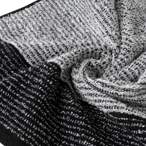 Ręcznik Leon 30x50 czarny biały z żakardowym wzorem w paski frotte 500g/m2 Eurofirany Ręcznik Leon 30x50 czarny biały z żakardowym wzorem w paski frotte 500g/m2 Eurofirany