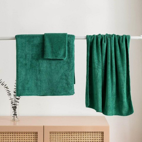 Ręcznik szybkoschnący 70x140 Active zielony z mikrofibry 380g/m2 Ręcznik szybkoschnący 70x140 Active zielony z mikrofibry 380g/m2