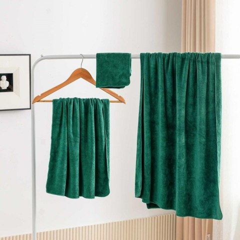 Ręcznik szybkoschnący 70x140 Active zielony z mikrofibry 380g/m2 Ręcznik szybkoschnący 70x140 Active zielony z mikrofibry 380g/m2