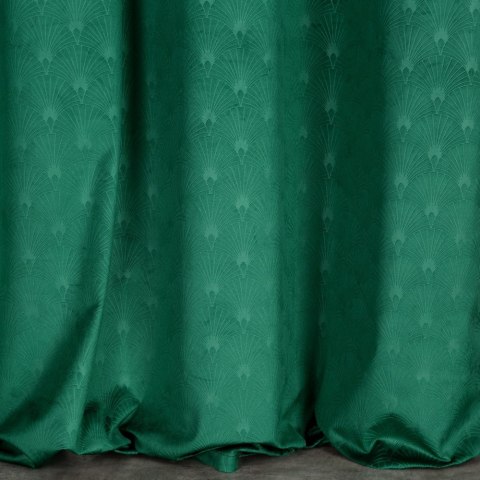 Zasłona 140x250 Julia zielona ciemna gotowa na przelotkach welurowa z wytłaczanym geometrycznym wzorem wachlarzy Eurofirany Zasłona 140x250 Julia zielona ciemna gotowa na przelotkach welurowa z wytłaczanym geometrycznym wzorem wachlarzy Eurofirany