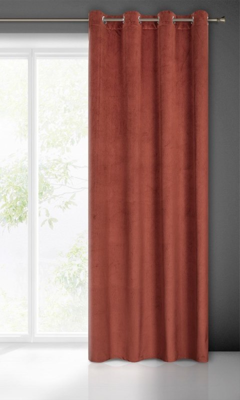 Zasłona 140x250 Lili mahoniowa gotowa na przelotkach welurowa z efektownym falującym wytłoczeniem Eurofirany Zasłona 140x250 Lili mahoniowa gotowa na przelotkach welurowa z efektownym falującym wytłoczeniem Eurofirany