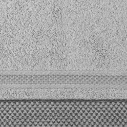 Ręcznik 70x140 Kinga stalowy z ozdobną bordiurą w pasy 485g/m2 frotte Eurofirany