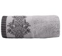 Ręcznik Gracja 50x90 srebrny frotte z bordiurą w stylu orientalnym 550 g/m2 Ręcznik Gracja 50x90 srebrny frotte z bordiurą w stylu orientalnym 550 g/m2