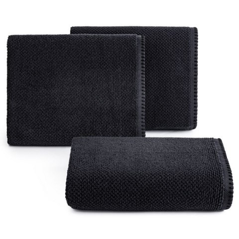 Ręcznik 50x90 Mabel czarny z kontrastującym obszyciem krawędzi frotte 500 g/m2 Eurofirany Ręcznik 50x90 Mabel czarny z kontrastującym obszyciem krawędzi frotte 500 g/m2 Eurofirany