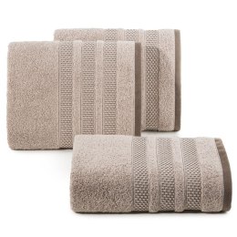 Ręcznik 70x140 Nastia beżowy z żakardową bordiurą w pasy w stylu eko frotte 500 g/m2 Eurofirany