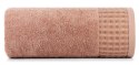 Ręcznik Avinion 70x140 pudrowy frotte z ozdobną bordiurą z wzorem wafla 500 g/m2 Terra Collection Eurofirany Ręcznik Avinion 70x140 pudrowy frotte z ozdobną bordiurą z wzorem wafla 500 g/m2 Terra Collection Eurofirany