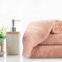 Ręcznik Avinion 70x140 pudrowy frotte z ozdobną bordiurą z wzorem wafla 500 g/m2 Terra Collection Eurofirany Ręcznik Avinion 70x140 pudrowy frotte z ozdobną bordiurą z wzorem wafla 500 g/m2 Terra Collection Eurofirany