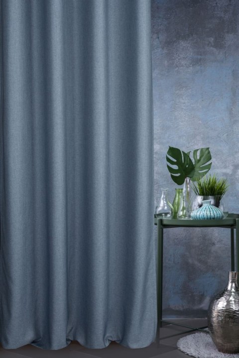 Zasłona 140x250 Palermo 4 dżinsowa niebieska gotowa na przelotkach z miękkiej tkaniny o drobnym splocie Terra Collection Eurofir Zasłona 140x250 Palermo 4 dżinsowa niebieska gotowa na przelotkach z miękkiej tkaniny o drobnym splocie Terra Collection Eurofir