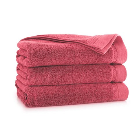 Ręcznik Bryza AB 50x90 malinowy karnelian frotte 450 g/m2 Zwoltex Ręcznik Bryza AB 50x90 malinowy karnelian frotte 450 g/m2 Zwoltex
