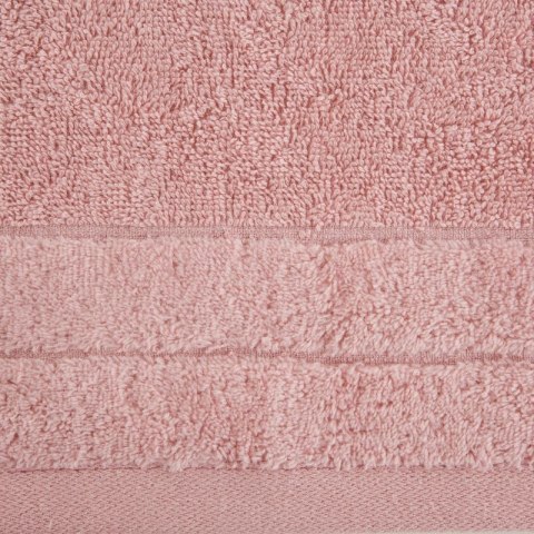 Ręcznik Damla 30x50 pudrowy różowy frotte 500 g/m2 Eurofirany Ręcznik Damla 30x50 pudrowy różowy frotte 500 g/m2 Eurofirany