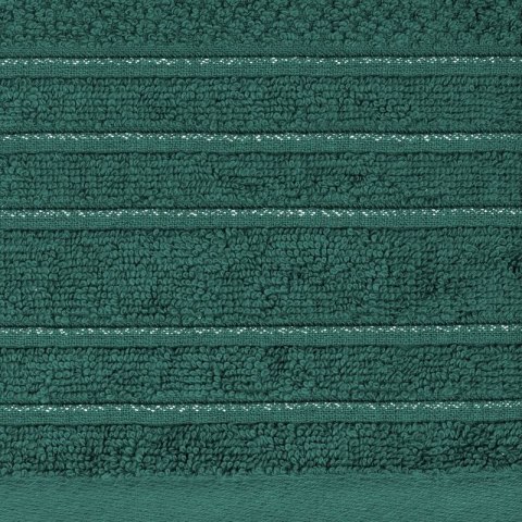 Ręcznik Glory 3 30x50 butelkowy zielony z welurową bordiurą i błyszczącą nicią 500g/m2 Eurofirany Ręcznik Glory 3 30x50 butelkowy zielony z welurową bordiurą i błyszczącą nicią 500g/m2 Eurofirany