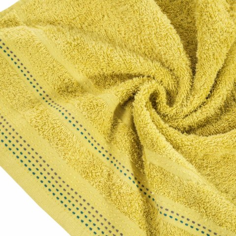 Ręcznik Pola 70x140 27 musztardowy frotte 500 g/m2 Eurofirany Ręcznik Pola 70x140 27 musztardowy frotte 500 g/m2 Eurofirany