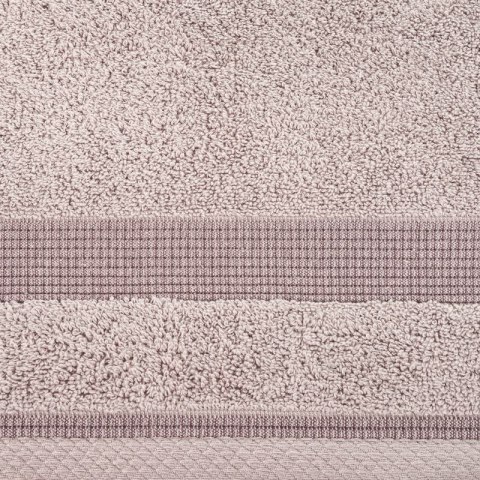Ręcznik 70x140 Rodos pudrowy różowy 04 frotte 500g/m2 Eurofirany Ręcznik 70x140 Rodos pudrowy różowy 04 frotte 500g/m2 Eurofirany