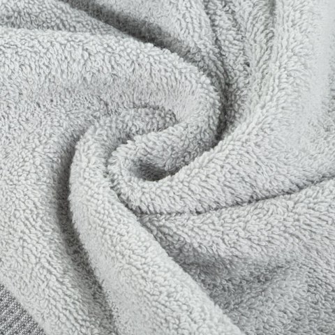 Ręcznik 70x140 Rodos srebrny 02 frotte 500g/m2 Eurofirany Ręcznik 70x140 Rodos srebrny 02 frotte 500g/m2 Eurofirany