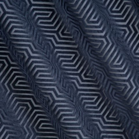 Zasłona 140x250 Inga granatowa gotowa na przelotkach welurowa z żakardowym geometrycznym wzorem Pierre Cardin Zasłona 140x250 Inga granatowa gotowa na przelotkach welurowa z żakardowym geometrycznym wzorem Pierre Cardin