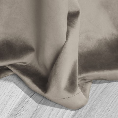 Zasłona gotowa 140x250 beżowa ciemna welurowa na przelotkach soft Velvet do salonu I2 Zasłona gotowa 140x250 beżowa ciemna welurowa na przelotkach soft Velvet do salonu I2