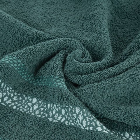 Ręcznik Tessa 30x50 zielony ciemny frotte 500g/m2 Eurofirany Ręcznik Tessa 30x50 zielony ciemny frotte 500g/m2 Eurofirany